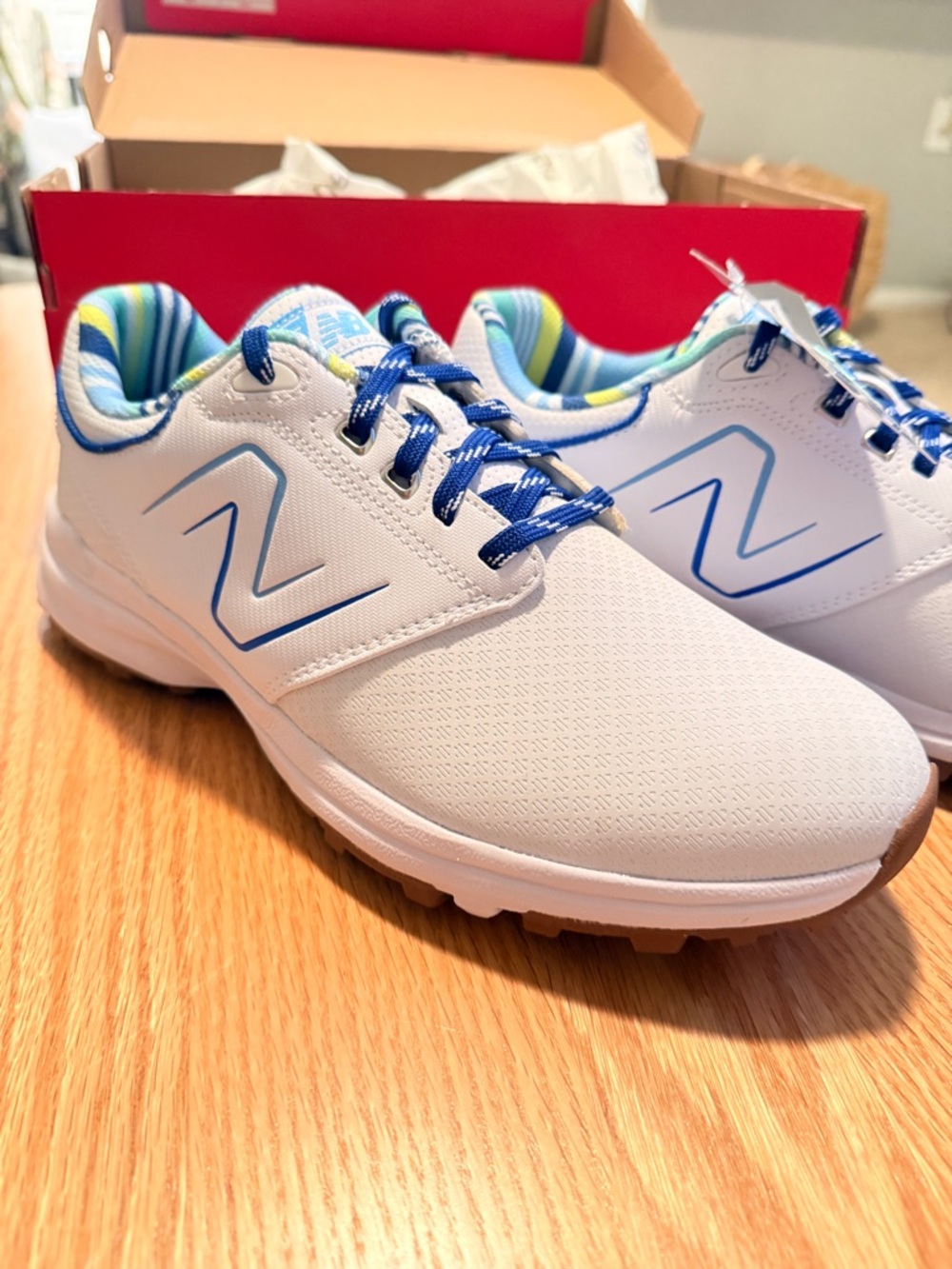 New Balance Women’s Brighton Golf Shoes Size 10 White NWT Waterproof - Picture 6 of 7